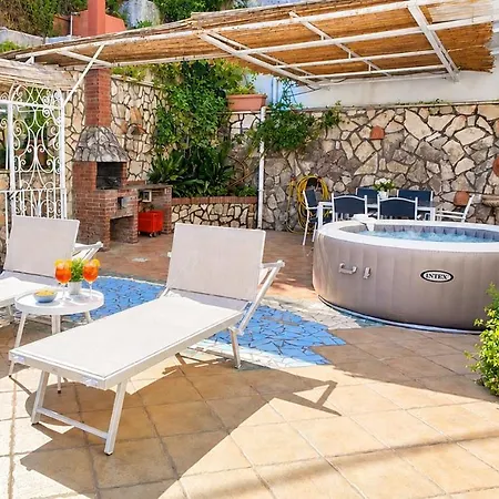 וילה Bellavilla B