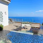 Bellavilla B 빌라